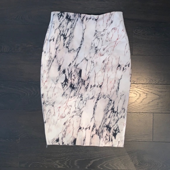 Marble like pencil white skirt - Picture 10 of 13